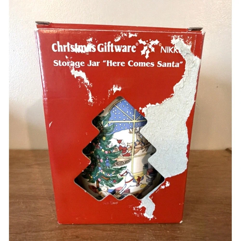Vintage Nikko Christmastime 
